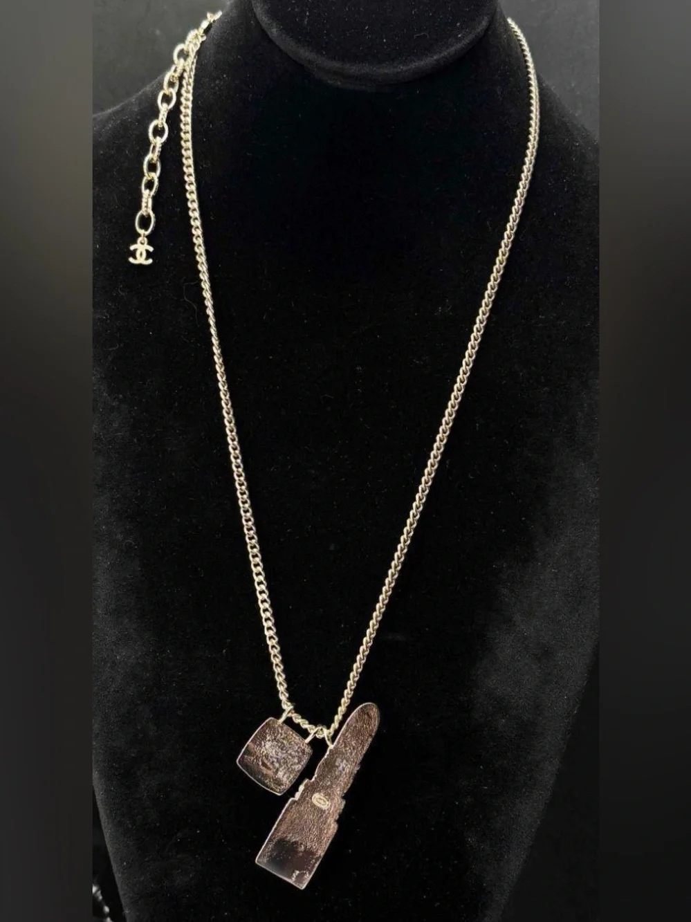 💄 CC Lipstick Necklace 💖